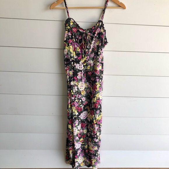 wild fable Dresses & Skirts - WILD FABLE Floral Maxi Dress Size XS